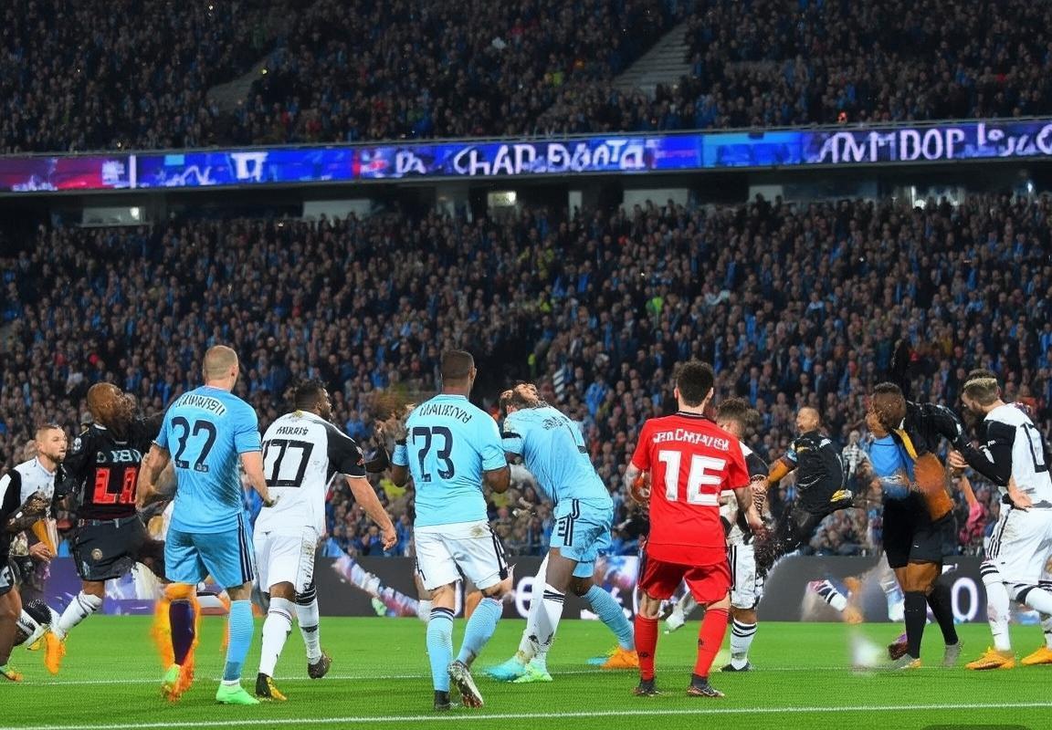 2020欧冠巅峰对决：曼城VS皇马经典战役回顾